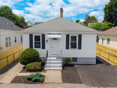 38 McMillen St