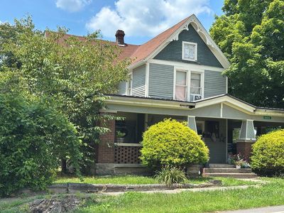 10055 High St