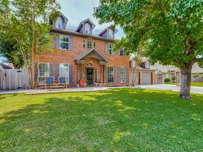 1228 Concho Dr