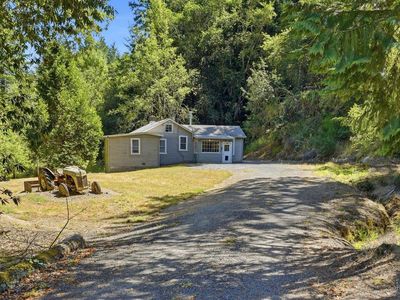 Property at 886 Montgomery Road, Sebastopol, CA