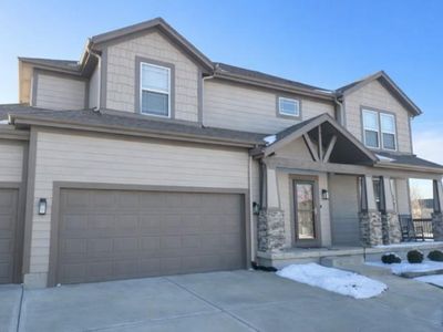 5200 W Meadowsweet Ln