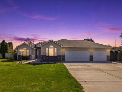 4400 Mount Daniel Ct