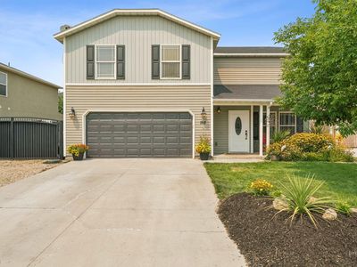 168 E Willow Creek Dr