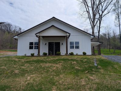 735 Lead Mine Valley Rd SW