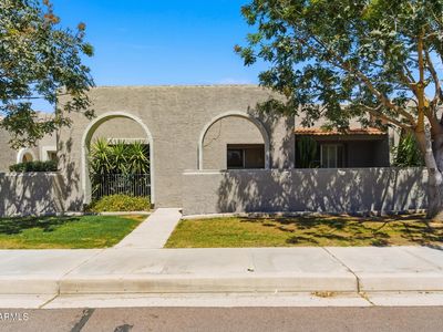 7113 N VIA DE PAESIA --