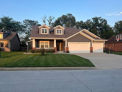 676 Greer Ave