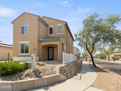 10568 E Desert Drifter Pl