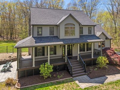 52 Fales Rd