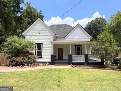 27 Carmichael St