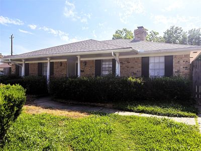 3908 Balcones Dr