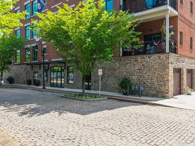 1215 Jefferson St #3W