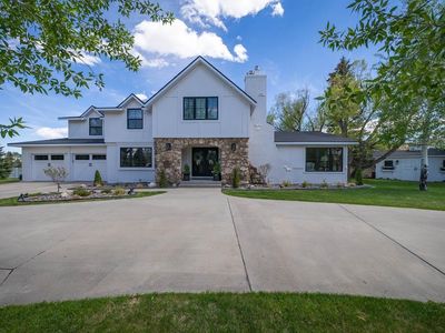 502 Skyline Dr