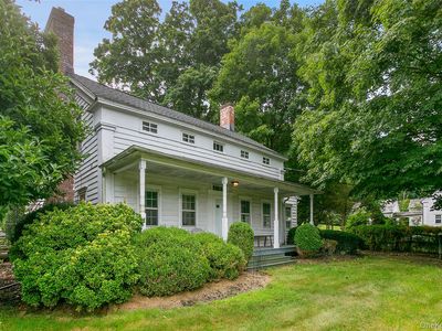 15 Cross River Road