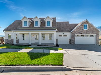 1351 E Maple Cir