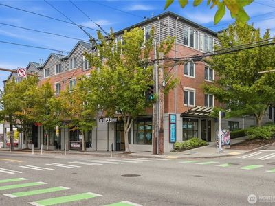 701 1st Avenue N #204