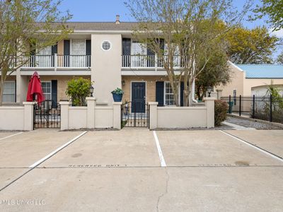 105 Demontluzin Ave APT 1