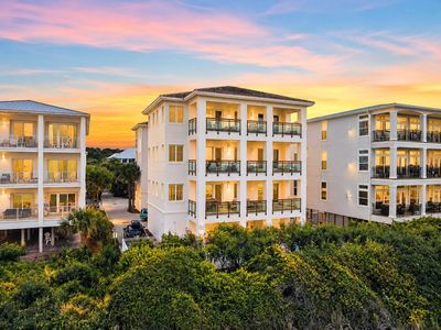 4220 E County Highway 30a Unit A