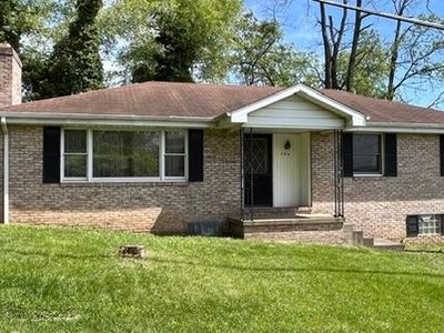 Property at 704 Elizabeth St, Lowellville, OH