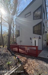 64 Edge Rock Dr