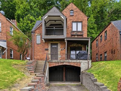3809-3811 Beechwood Blvd