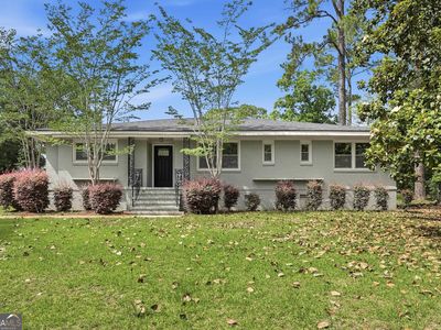 1009 Summit Dr