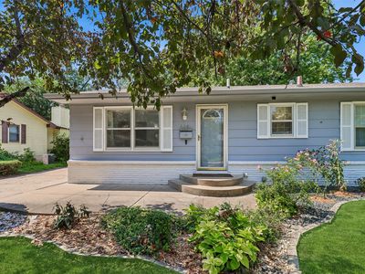114 NE Oak Dr