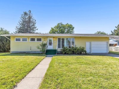 604 Robin Ln