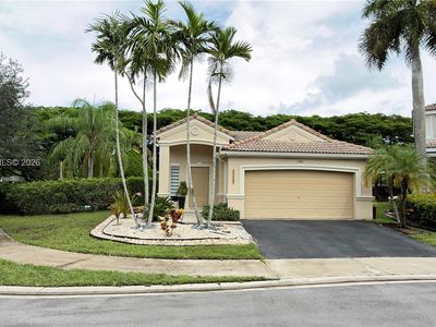 1596 Canary Island Dr
