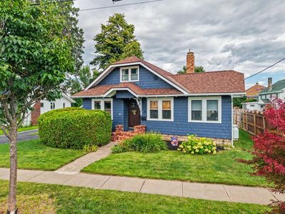 4 Oliver Ct