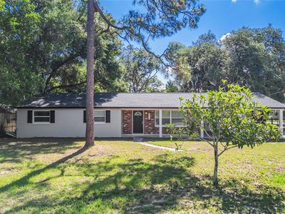 2201 Camellia Dr