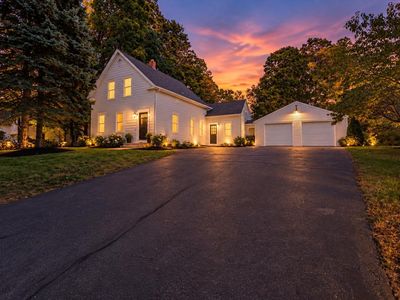 384 Mill St