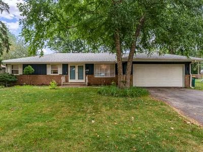 823 Pine Valley Dr