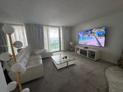 100 Bayview Dr APT 1208