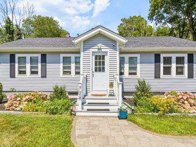 728 Pleasant St