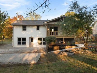 208 Evergreen Cir