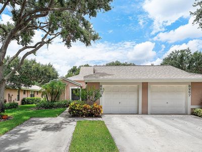 8271 SUN LAKE Drive