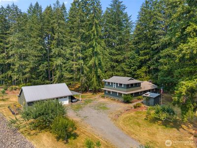 907 Logan Hill