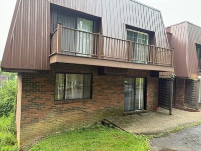 98 Edgwood Street 101D