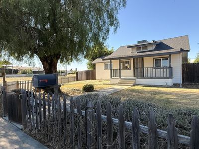Property at 103 E Firebaugh Avenue, Exeter, CA