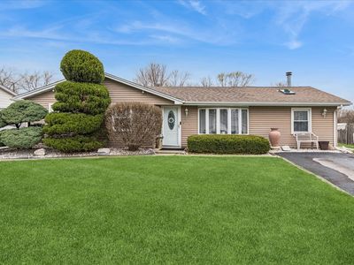 Property at 19216 W John Kirkham Dr, Romeoville, IL