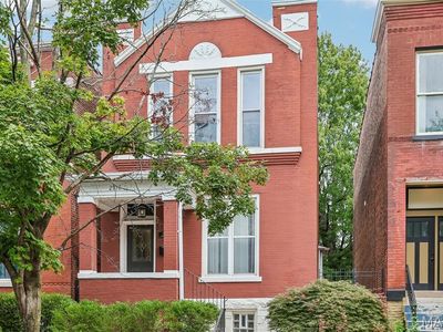 2918 Michigan Ave