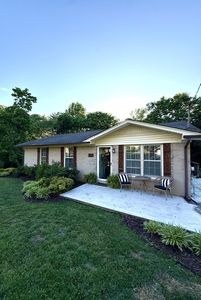 1003 Pine Cres