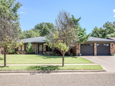 7811 Kenosha Ave