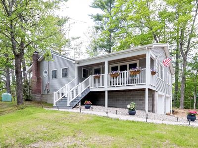 40 Emerald Point