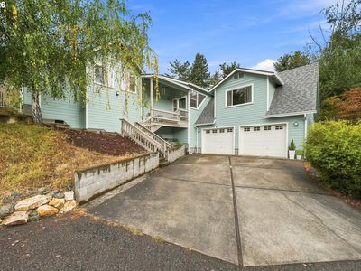 175 NW Brent Ct