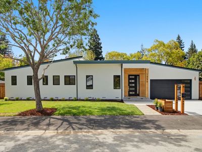 1339 Hillview Dr