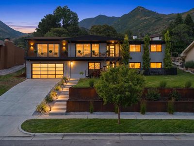 2199 S Scenic Dr