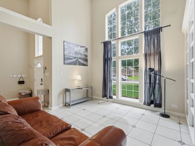 8839 Brae Crest