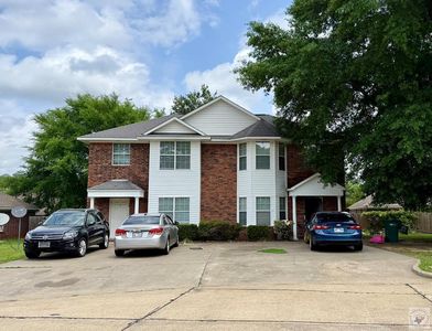 401-403 Cheyenne Pl