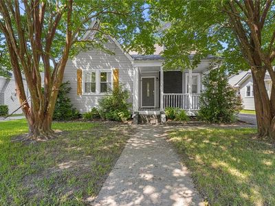 1525 McNeal Ave